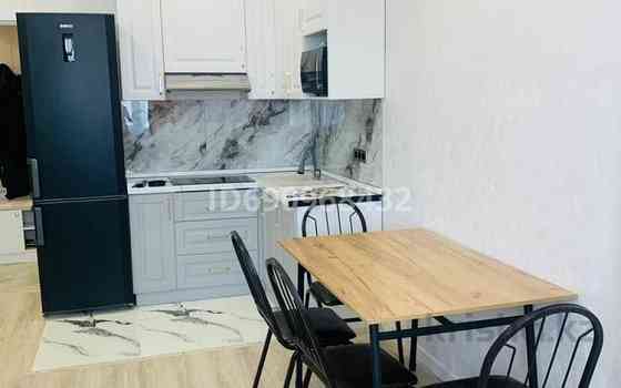 2-комнатная квартира, 46 м², 13/13 этаж помесячно, Есенова 160/3 Алматы