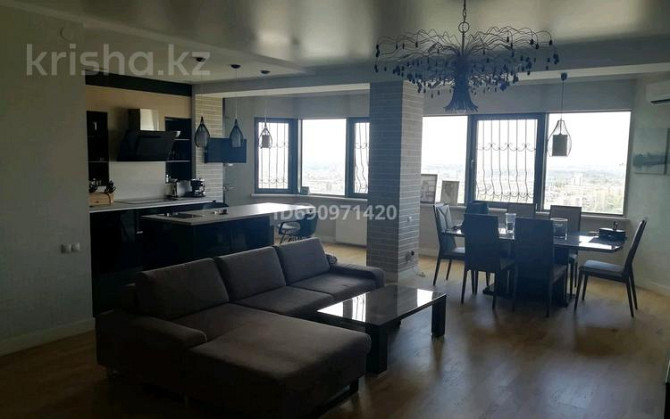 4-комнатная квартира, 170 м², 17/18 этаж помесячно, Шевченко 154 - Шевченко Муканова Алматы - изображение 2
