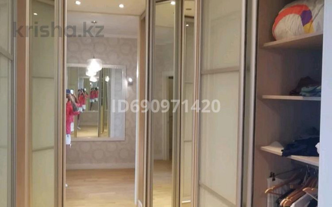 4-комнатная квартира, 170 м², 17/18 этаж помесячно, Шевченко 154 - Шевченко Муканова Алматы - изображение 5
