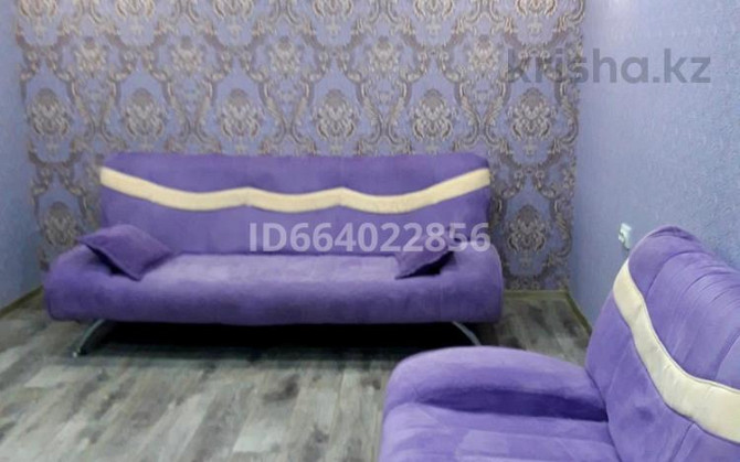 2-комнатная квартира, 49 м², 3/5 этаж помесячно, Бухар Жырау 351 Павлодар - изображение 1
