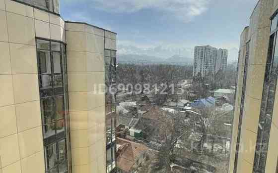 2-комнатная квартира, 40 м², 10/10 этаж помесячно, Тянь-Шанская 9г - Макатаева Алматы
