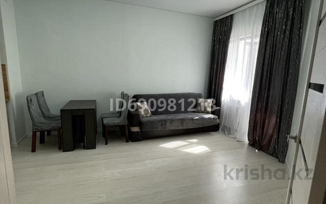 2-комнатная квартира, 40 м², 10/10 этаж помесячно, Тянь-Шанская 9г - Макатаева Алматы - изображение 2