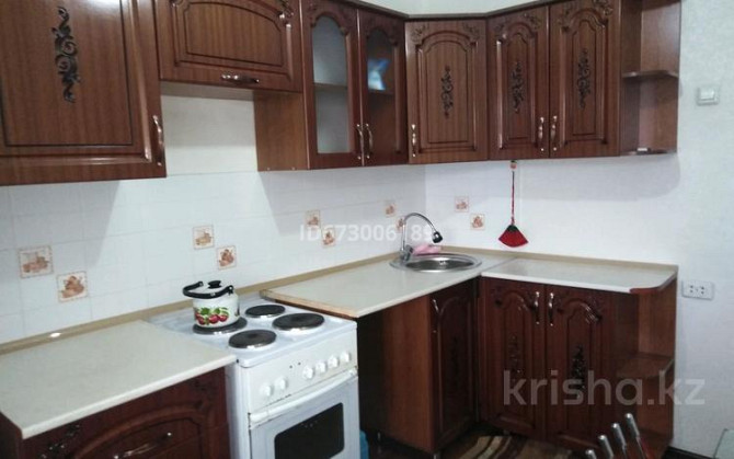 3-комнатная квартира, 56.9 м², 4/5 этаж помесячно, улица Шугаева 155 Семей - изображение 1