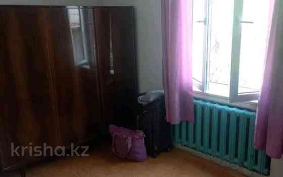 1-комнатная квартира, 16 м², 4/4 этаж помесячно, УАЛИХАНОВА 26 - МАМЕТОВА Алматы