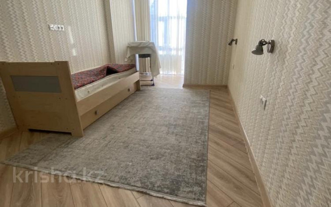 3-комнатная квартира, 120 м², 3/9 этаж помесячно, мкр Астана 67 Шымкент - изображение 3