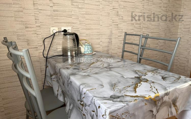 2-комнатная квартира, 52 м², 5/6 этаж помесячно, Кривенко 83 Павлодар - изображение 1
