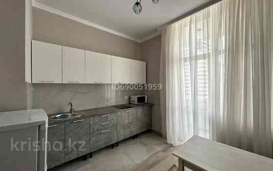 1-комнатная квартира, 40 м², 7/17 этаж помесячно, Туран 50/2 Astana