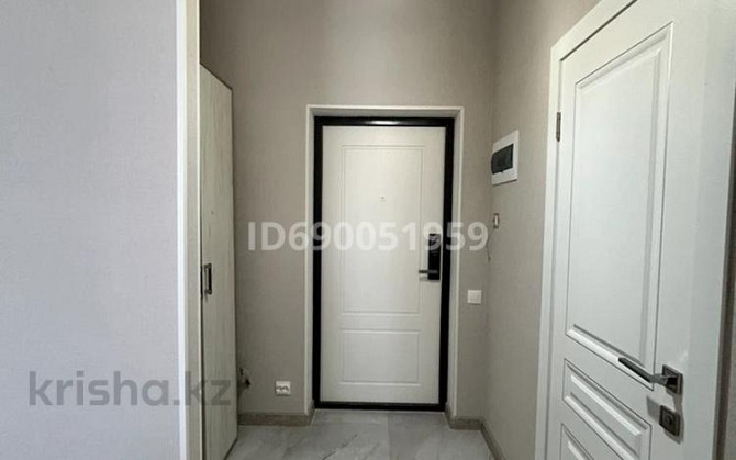 1-комнатная квартира, 40 м², 7/17 этаж помесячно, Туран 50/2 Астана - изображение 2