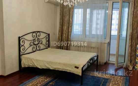 1-комнатная квартира, 43 м², 3/7 этаж помесячно, Альфараби 6б Astana