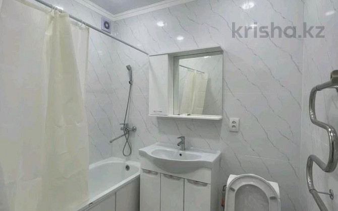 2-комнатная квартира, 47 м², 7/12 этаж помесячно, мкр Кайтпас 1, Байдибек би 116 - Наурыз парк Шымкент - изображение 7