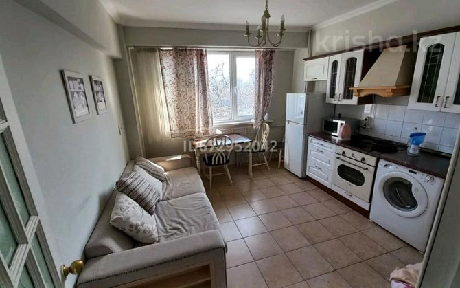 1-комнатная квартира, 50 м², 8/9 этаж помесячно, Байтурсынова - Тимирязева Алматы - изображение 2