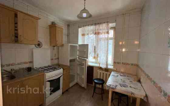 2-комнатная квартира, 45 м², 2/4 этаж помесячно, Валиханова 137а Алматы