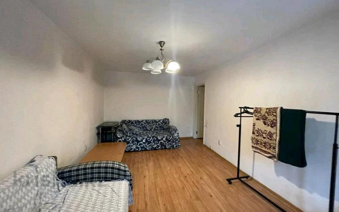 2-комнатная квартира, 45 м², 2/4 этаж помесячно, Валиханова 137а Алматы - изображение 4