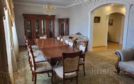 4-комнатная квартира, 180 м², 4/4 этаж помесячно, Тасшокы 1 б Астана