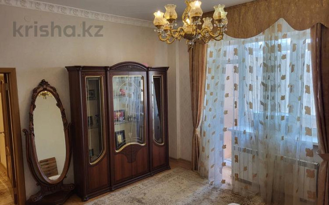 4-комнатная квартира, 180 м², 4/4 этаж помесячно, Тасшокы 1 б Астана - изображение 2