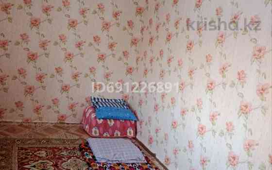 2-комнатная квартира, 39 м², 2/5 этаж помесячно, Байтурсынова 80/27 Семей