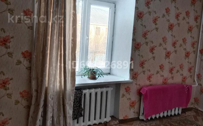 2-комнатная квартира, 39 м², 2/5 этаж помесячно, Байтурсынова 80/27 Семей - изображение 1