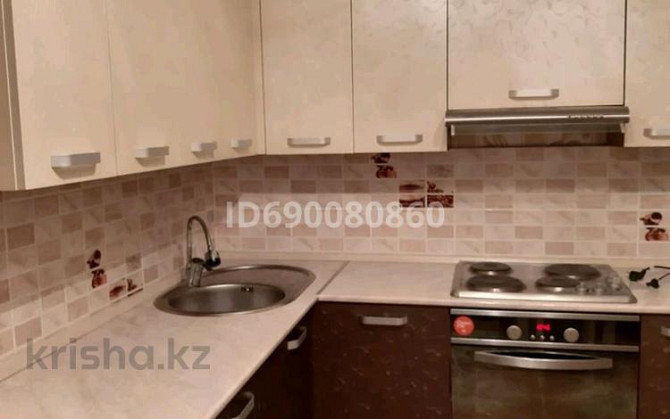 1-комнатная квартира, 40 м², 1/6 этаж помесячно, 187 Астана - изображение 5