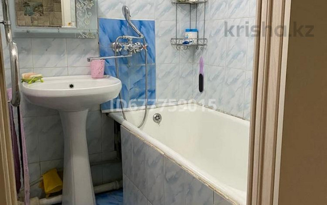 2-комнатная квартира, 48 м², 3/5 этаж помесячно, 16-й микрорайон, 16-й микрорайон 13 Shymkent - photo 7