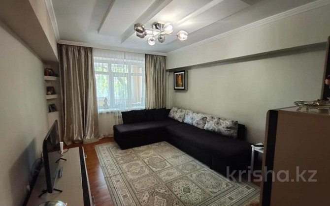 3-комнатная квартира, 77 м², 2/5 этаж помесячно, Желтоксан - Шевченко Алматы - изображение 7