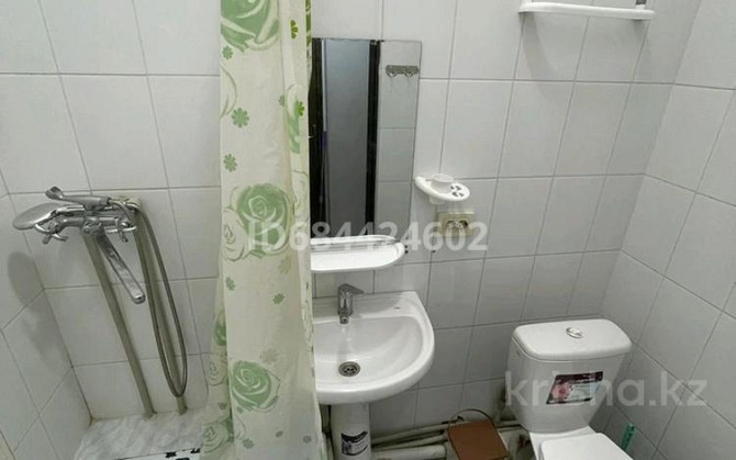 1-комнатная квартира, 38 м², 2/4 этаж помесячно, мкр Таугуль-3 - Шаймерденова Almaty - photo 6