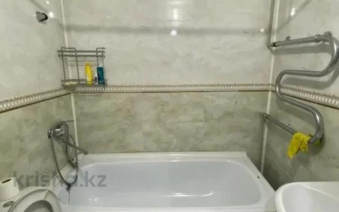 3-комнатная квартира, 54 м², 2/3 этаж помесячно, Акын сара Taldykorgan - photo 4