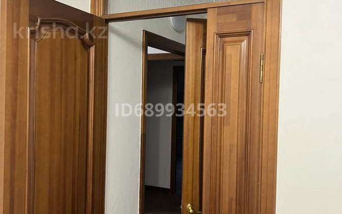 3-комнатная квартира, 68 м², 3/5 этаж помесячно, мкр Аксай-3 - Момышулы-маречека Almaty - photo 6