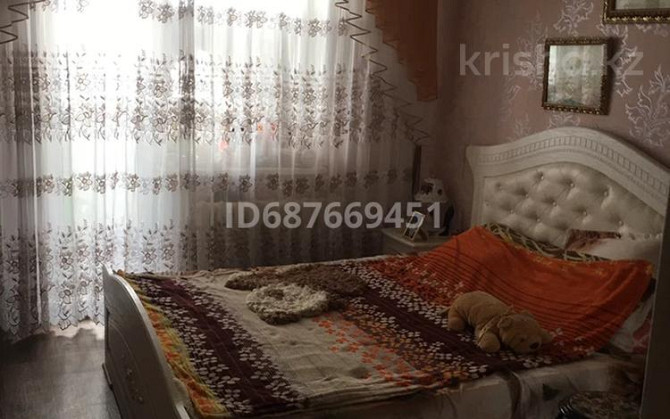 2-комнатная квартира, 90 м², 5/6 этаж помесячно, проспект Б.Момышулы - Магазин Алтын Арай Темиртау - изображение 3