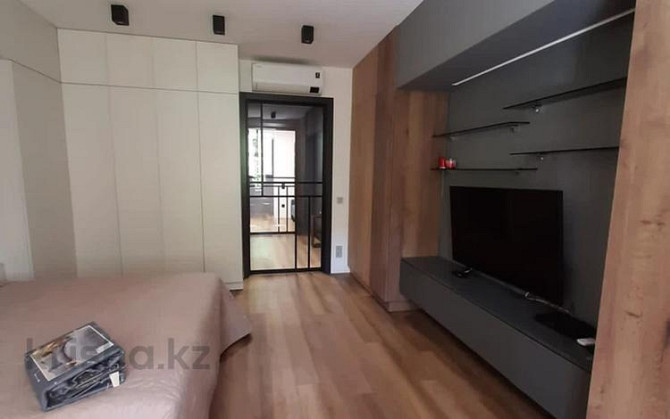1-комнатная квартира, 46 м², 3/5 этаж помесячно, Мауленова 121 Almaty - photo 6