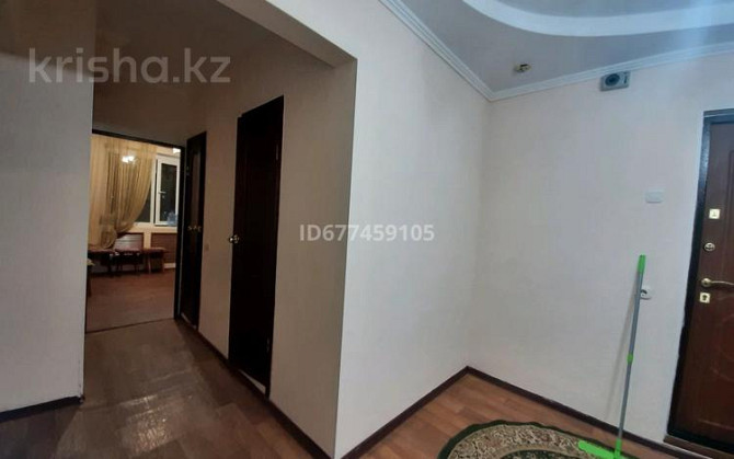 3-комнатная квартира, 68 м², 6/9 этаж помесячно, мкр Юго-Восток, Гульдер 2 мкр 19 - Таттимбета Караганда - изображение 3