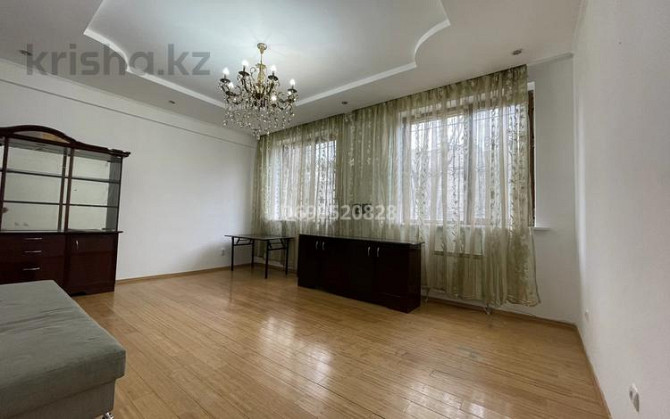 3-комнатная квартира, 93 м², 1/5 этаж помесячно, мкр Жетысу-2 2 - Метро Бауыржан Мамышулы Алматы - изображение 4