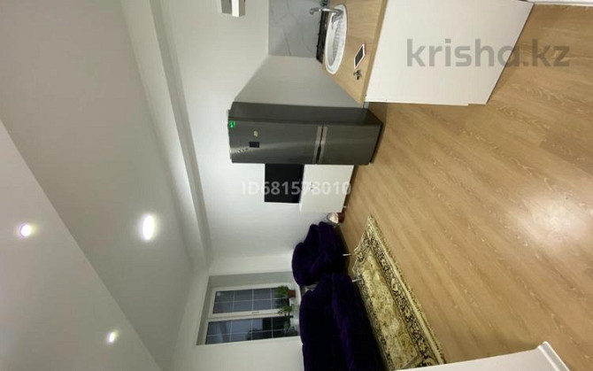 1-комнатная квартира, 30 м², 4/4 этаж помесячно, Аблайхана - Жибек жолы Алматы - изображение 1