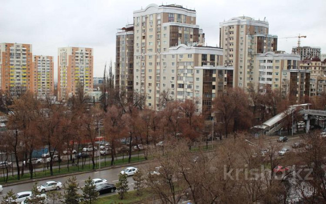 6-комнатная квартира, 210 м², 6/7 этаж помесячно, Аль-Фараби 100 - Шашкина Алматы - изображение 7