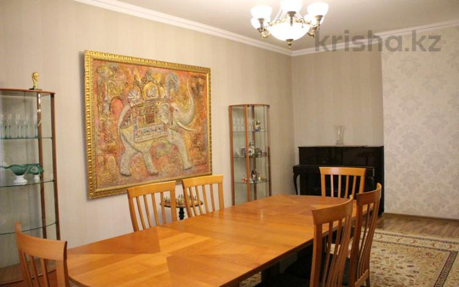 6-комнатная квартира, 210 м², 6/7 этаж помесячно, Аль-Фараби 100 - Шашкина Алматы - изображение 2