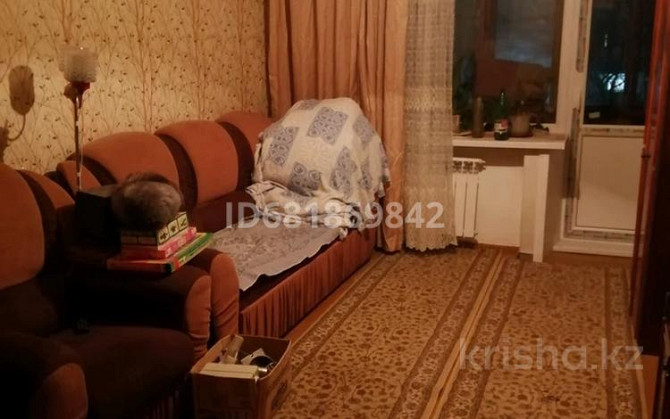 3-комнатная квартира, 60 м², 3/5 этаж помесячно, Набережная им Славского 28б - Маг Прогресс Усть-Каменогорск - изображение 3