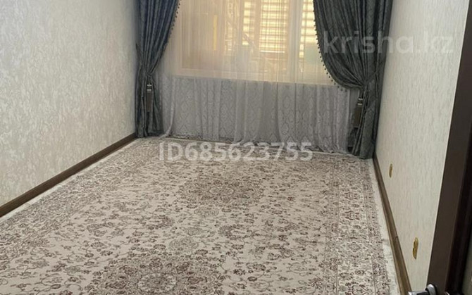 3-комнатная квартира, 77 м², 3/5 этаж помесячно, 28-й мкр 20 Aqtau - photo 1