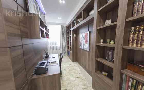 4-комнатная квартира, 165 м², 3/7 этаж помесячно, Мангилик Ел 28 Astana