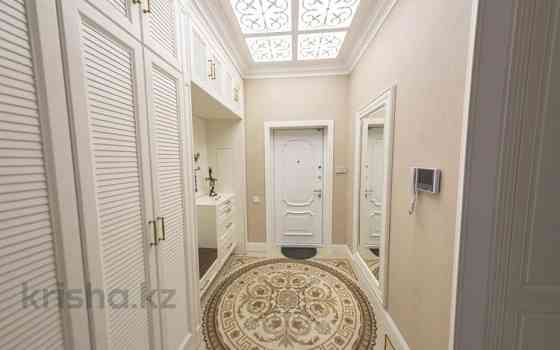 4-комнатная квартира, 165 м², 3/7 этаж помесячно, Мангилик Ел 28 Astana