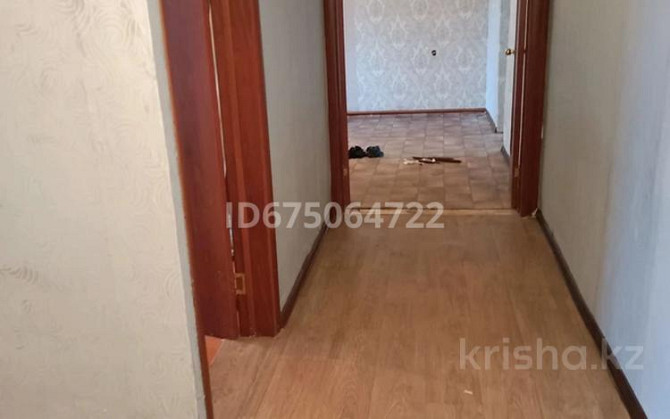 3-комнатная квартира, 67 м², 1/2 этаж помесячно, Район Авторынка 27 Семей - изображение 1