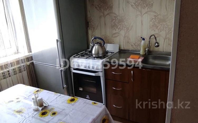 1-комнатная квартира, 32 м², 3/5 этаж помесячно, Мкр Каратау 22 Тараз - изображение 1