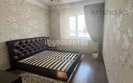 4-комнатная квартира, 110 м², 11/16 этаж помесячно, Валиханова - Валиханова Абая Astana