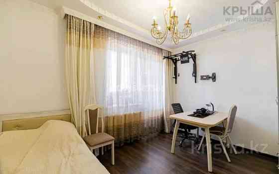 4-комнатная квартира, 111 м², 4/10 этаж помесячно, А. Бокейханова 10 Astana