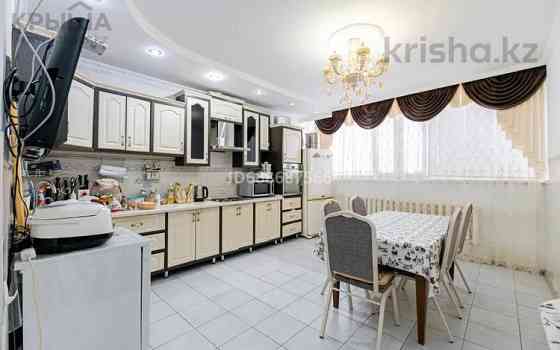 4-комнатная квартира, 111 м², 4/10 этаж помесячно, А. Бокейханова 10 Astana