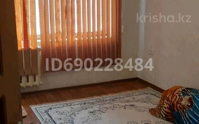 1-комнатная квартира, 40 м², 1/5 этаж помесячно, 5 мкр 6 дом - Аль Фараби Тараз - изображение 1