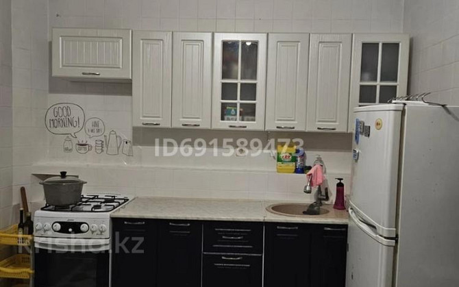 5-комнатная квартира, 153 м², 3/3 этаж помесячно, Назарбаев 51 - М. Мәметова Almaty - photo 1