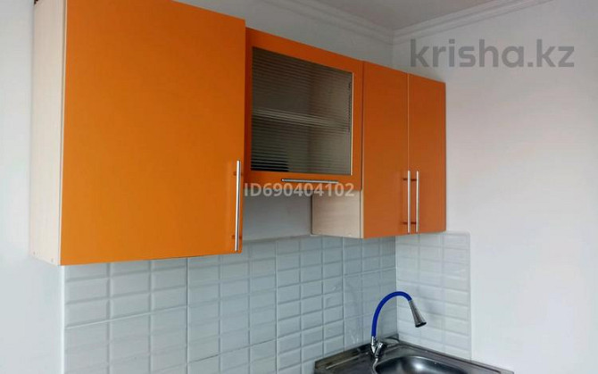 1-комнатная квартира, 40 м², 3/10 этаж помесячно, Первомайская 79 - 905 стройка Семей - изображение 5