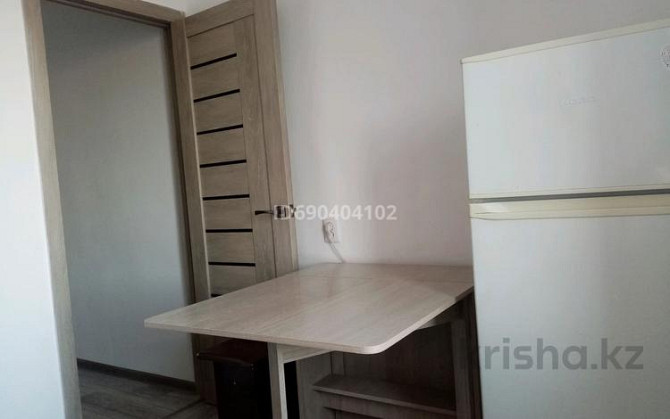 1-комнатная квартира, 40 м², 3/10 этаж помесячно, Первомайская 79 - 905 стройка Семей - изображение 4