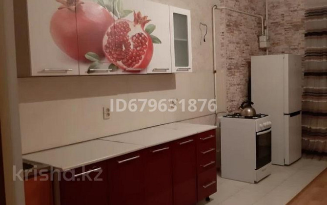 3-комнатная квартира, 113 м², 2/5 этаж помесячно, мкр Болашак, Бокенбай Батыра 153к6 Актобе - изображение 2