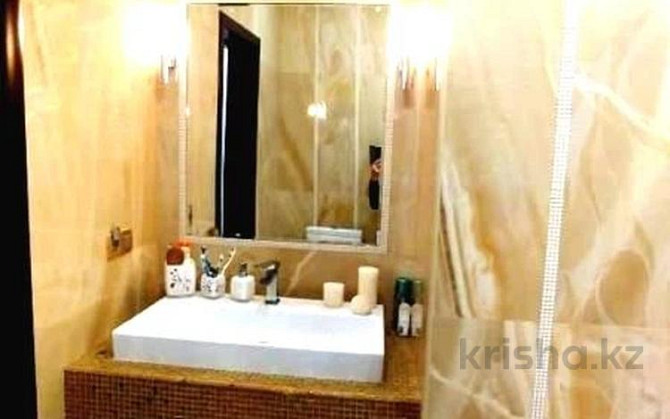 4-комнатная квартира, 155 м², 16/19 этаж помесячно, Курмангазы 145 Алматы - изображение 8