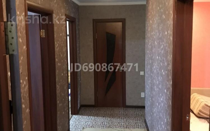3-комнатная квартира, 65 м², 8/10 этаж помесячно, проспект Назарбаева 289 - Кутузова Павлодар - изображение 6